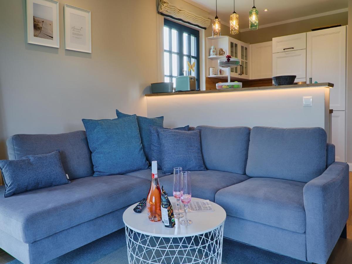 Reetland Am Meer - Premium Reetdachvilla Mit 3 Schlafzimmern, Sauna Und Kamin F27 Дранске Экстерьер фото